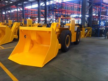 4 máquinas subterrâneas dos carregadores LHD da mineração do carregador-transportador da movimentação
