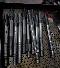 O equipamento de perfuração de derivação do encapsulamento do adaptador da pata da broca de R32 R38 T38 T45 T51 utiliza ferramentas o forjamento que processa o tipo