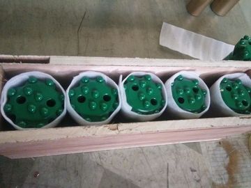 O carboneto de tungstênio introduz o centro/horizontalmente a cara retráteis da gota do bocado de broca ST68