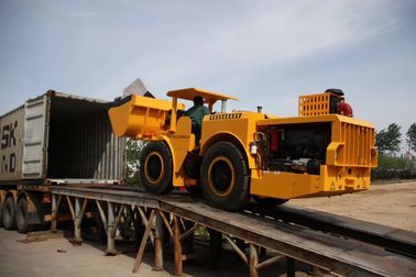Maquinaria de mineração subterrânea de Scooptram do caminhão do carregador-transportador do volume de 4 CBM