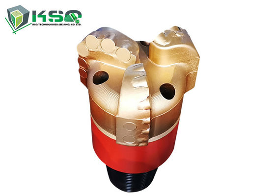 3 a lâmina Iadc S132 Pdc mordeu 4-1/2” com 2-3/8” Api For Sandstone And Shale