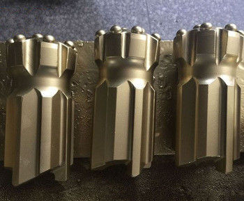 A perfuração de martelo superior do forjamento/T45 retrai o bocado de broca 76mm da rocha do botão da linha