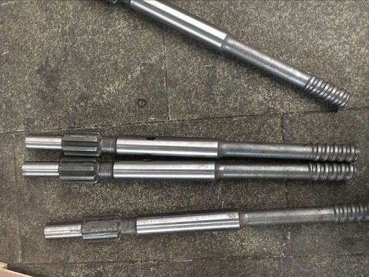 Barras impressionantes do comprimento 690mm do adaptador da pata da broca T38 para a broca de rocha de Furukawa HD609