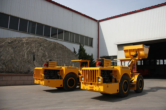 carregador da mineração subterrânea da máquina do carregador-transportador 66Kw com motor BF4L914 de Detuz