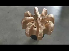 Carbide PDC Tricone Drill Bit 6 Lâmina / 6 bicos Tipo de processamento de forja